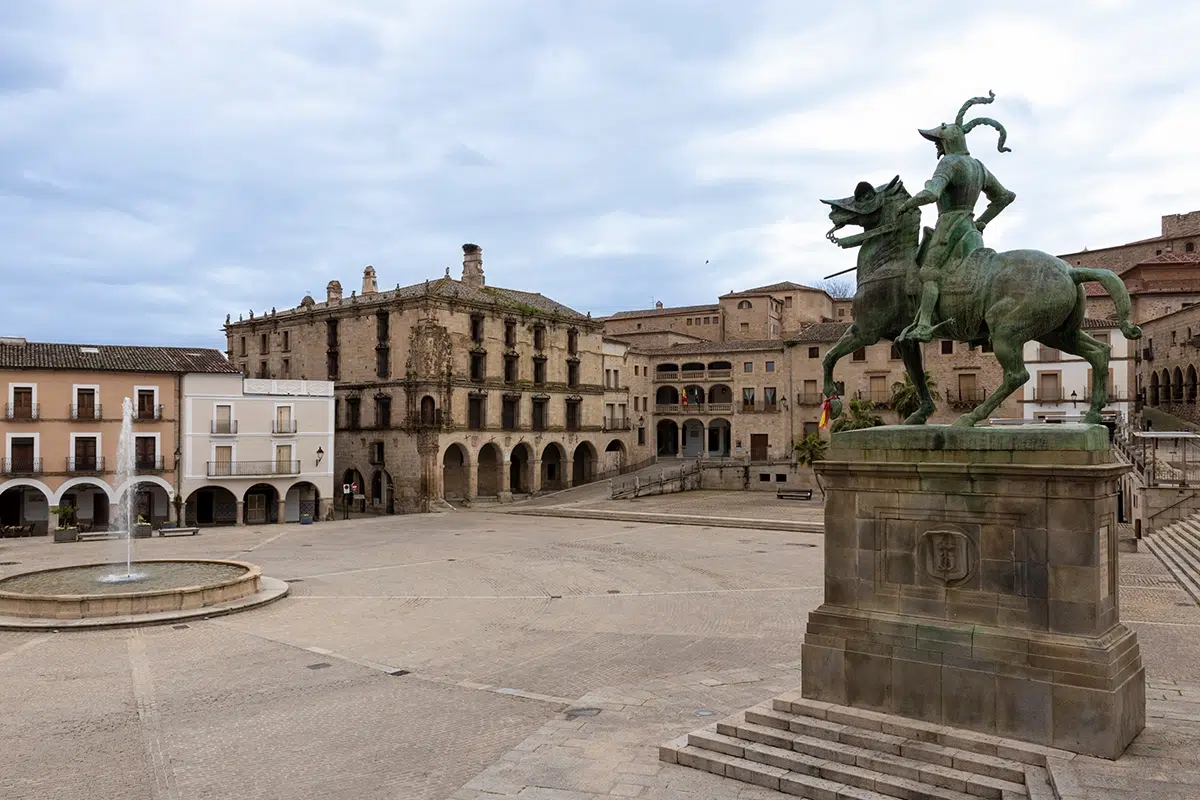 Por España a lomos de Babieca: los pueblos y paisajes del Cantar de mio Cid